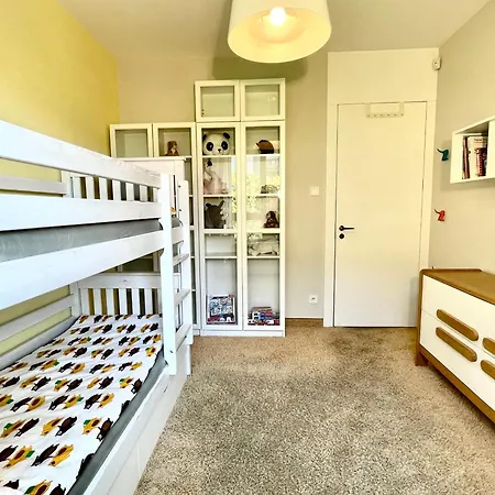 Z Ogrodem Na Osiedlu Aquarius Apartman *