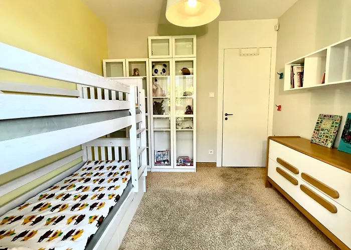 Z Ogrodem Na Osiedlu Aquarius Apartman *